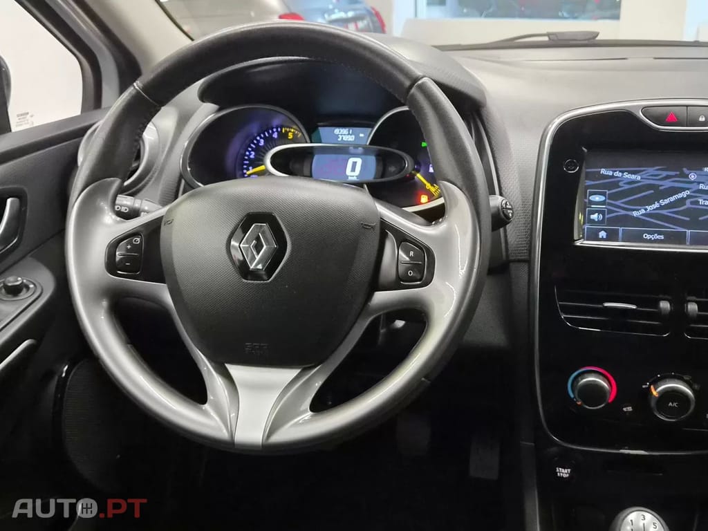 Renault Clio Sport Tourer 1.5 DCi BUSINESS — fotografia 10