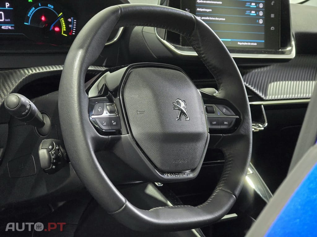 Peugeot E-208 50 kWh Style