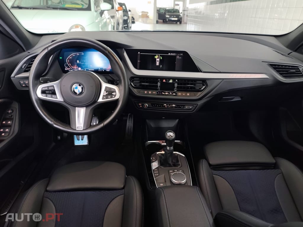 BMW 116 d Pack Desportivo M