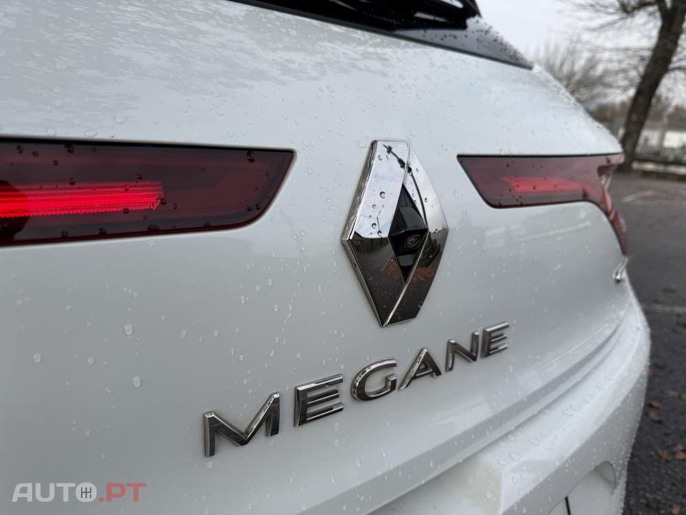 Renault Mégane ENERGY TCe 140 EDC GT-LINE