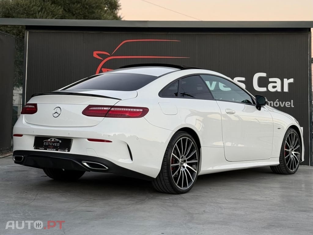 Mercedes-Benz E 220 AMG