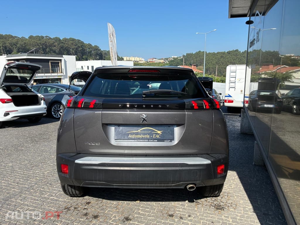 Peugeot 2008 1.5 BlueHDi Active EAT8
