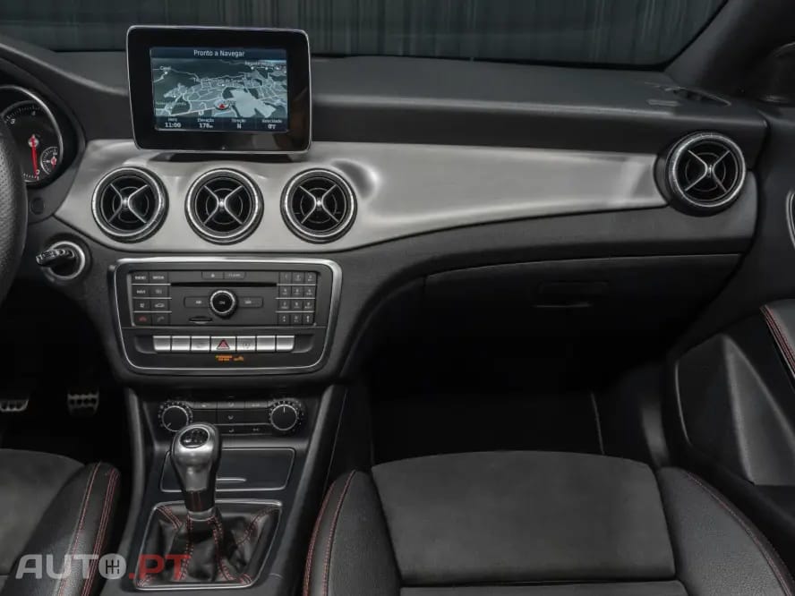 Mercedes-Benz CLA 200 d Shooting Brake AMG Line