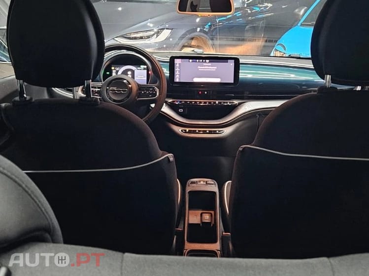 Fiat 500e 42 kWh Icon