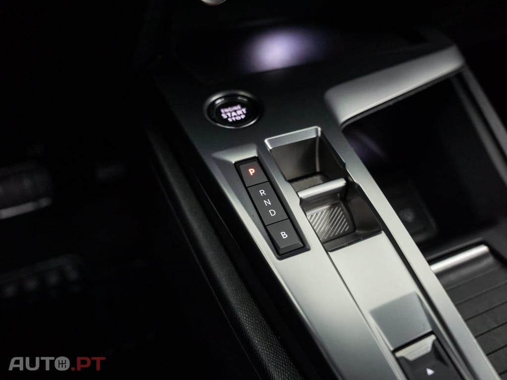 Peugeot 308 1.6 Hybrid Active Pack e-EAT8