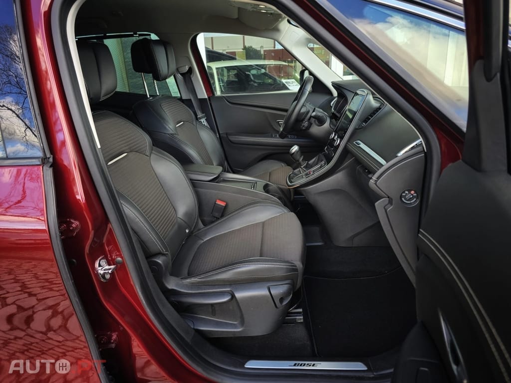 Renault Grand Scénic 1.5 dCi Bose Edition 7L