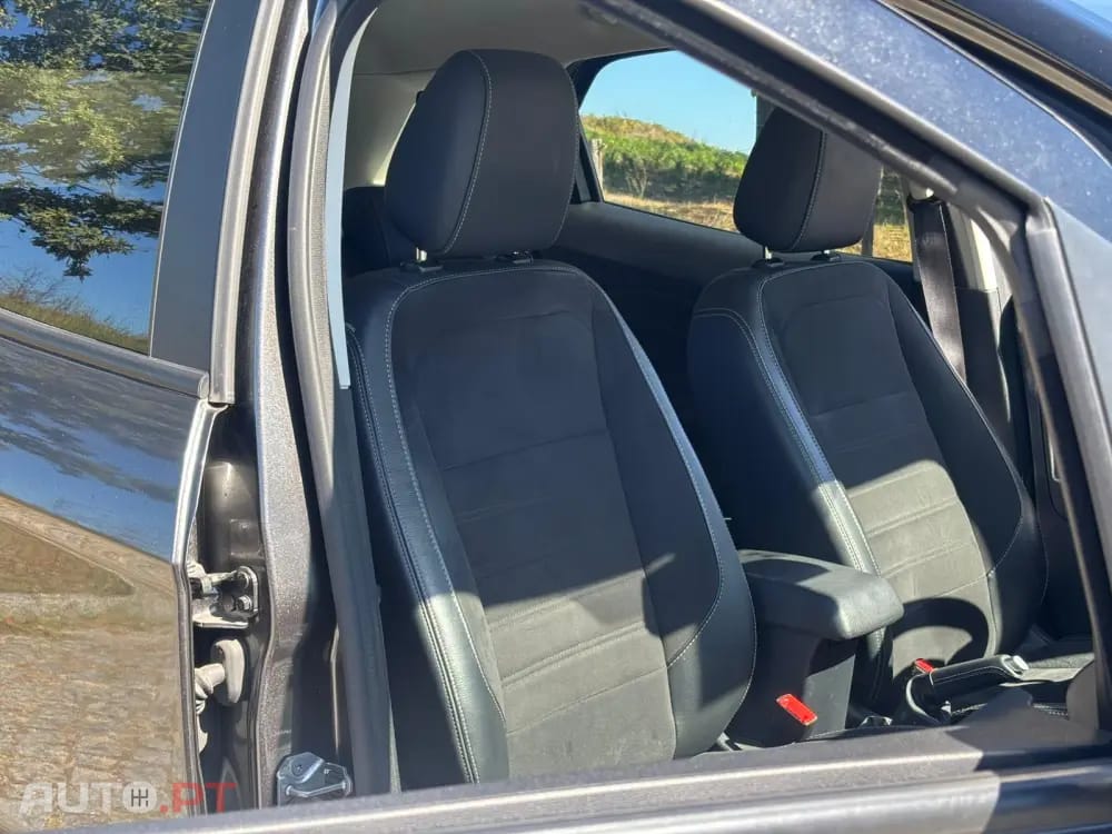 Ford EcoSport 1.0 EcoBoost ST-Line Plus