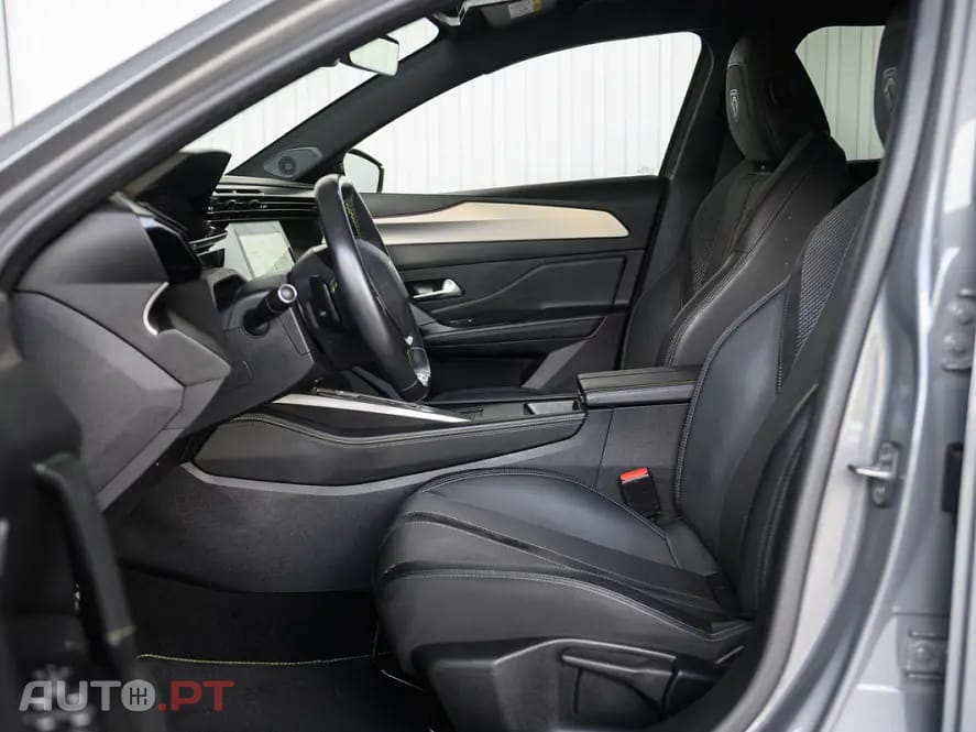 Peugeot 308 1.6 Hybrid GT e-EAT8