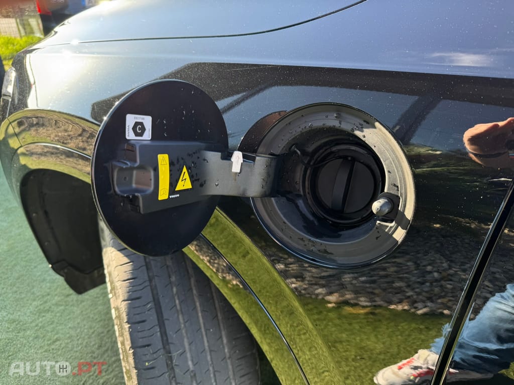 Volvo XC90 2.0 T8 PHEV Core AWD