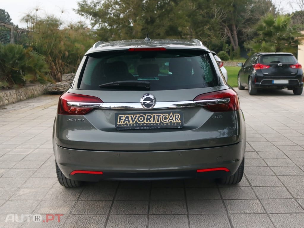 Opel Insignia 1.6 CDTi Dynamic