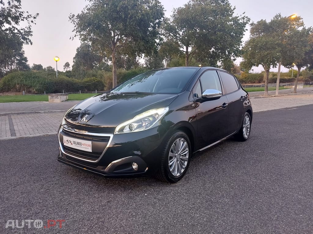 Peugeot 208 1.6 BlueHDi Style