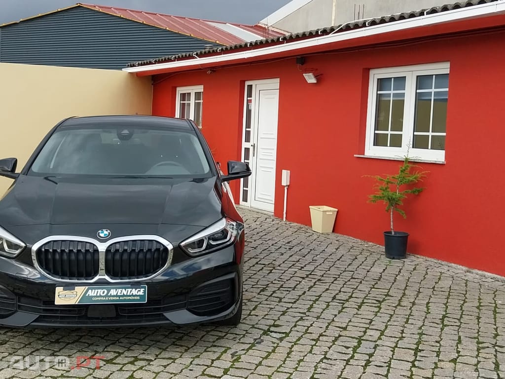 BMW 116 116d ADVENTAGE