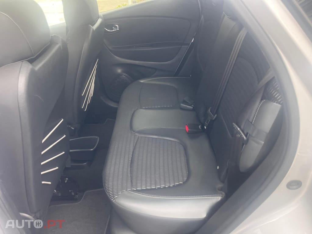 Renault Captur 1.2 TCe Exclusive