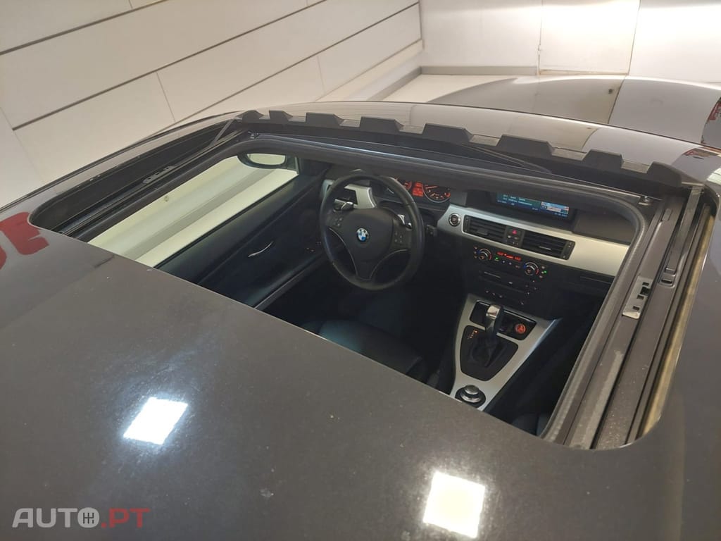 BMW 335 i Coupe Aut.