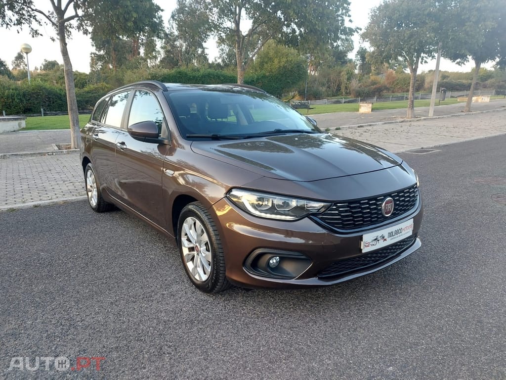 Fiat Tipo 1.3 M-Jet Lounge