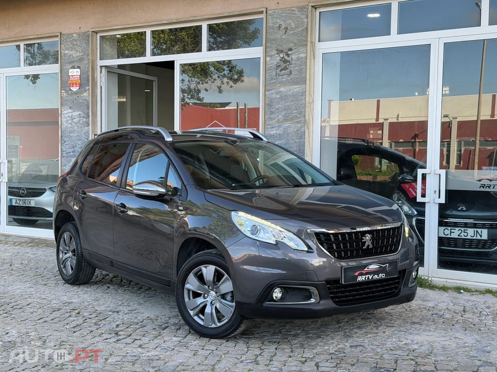 Peugeot 2008 1.2 PureTech Style