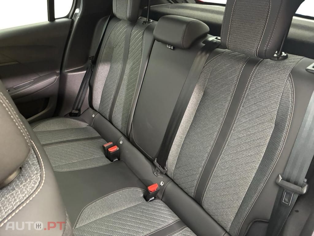 Peugeot E-208 50 kWh Allure