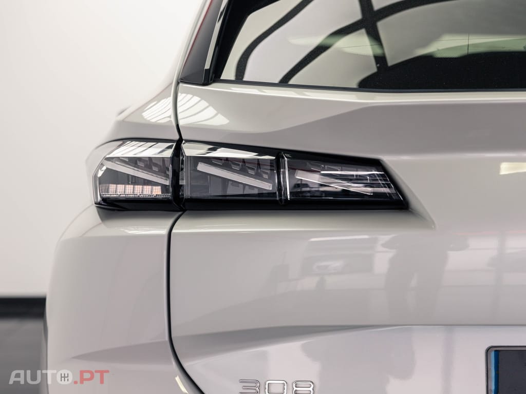 Peugeot 308 SW 1.6 Hybrid GT e-EAT8