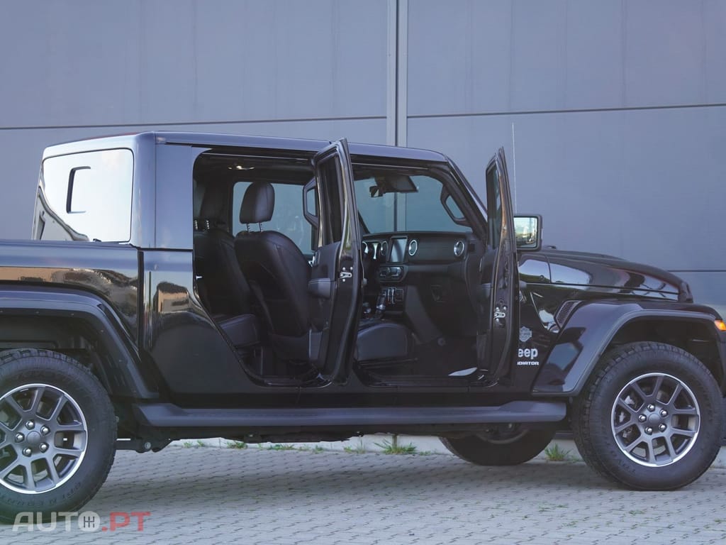 Jeep Gladiator 3.0 CRD Overland AT8