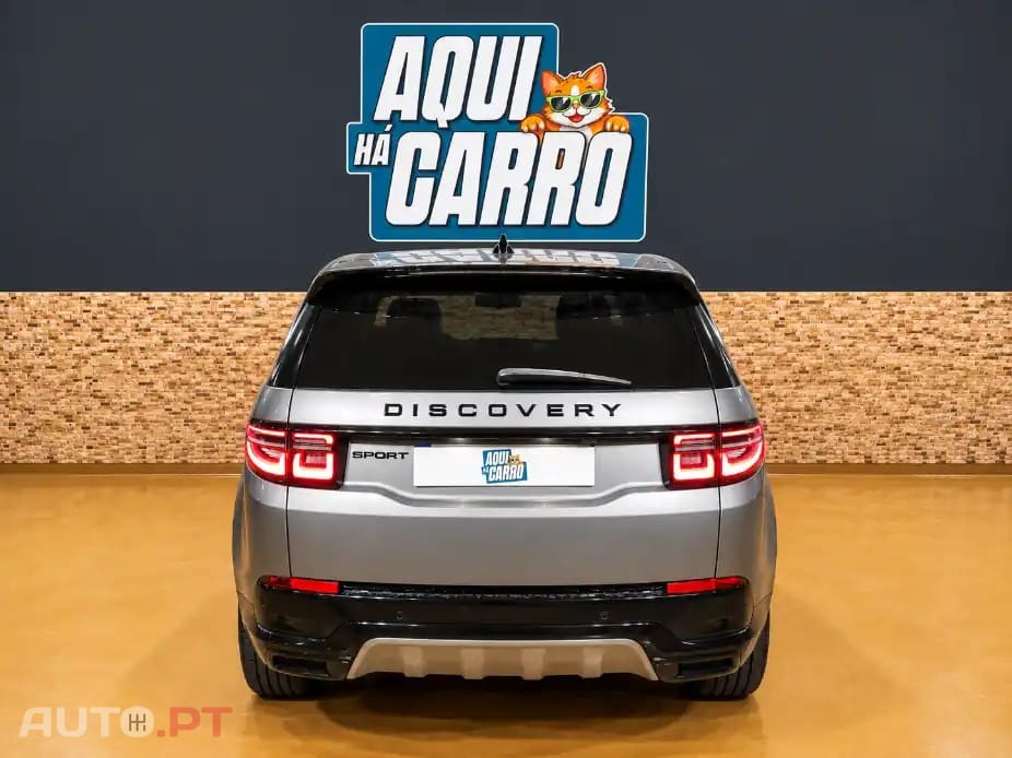 Land Rover Discovery Sport 1.5 I3 P300e AWD R-Dynamic HSE — fotografia 6
