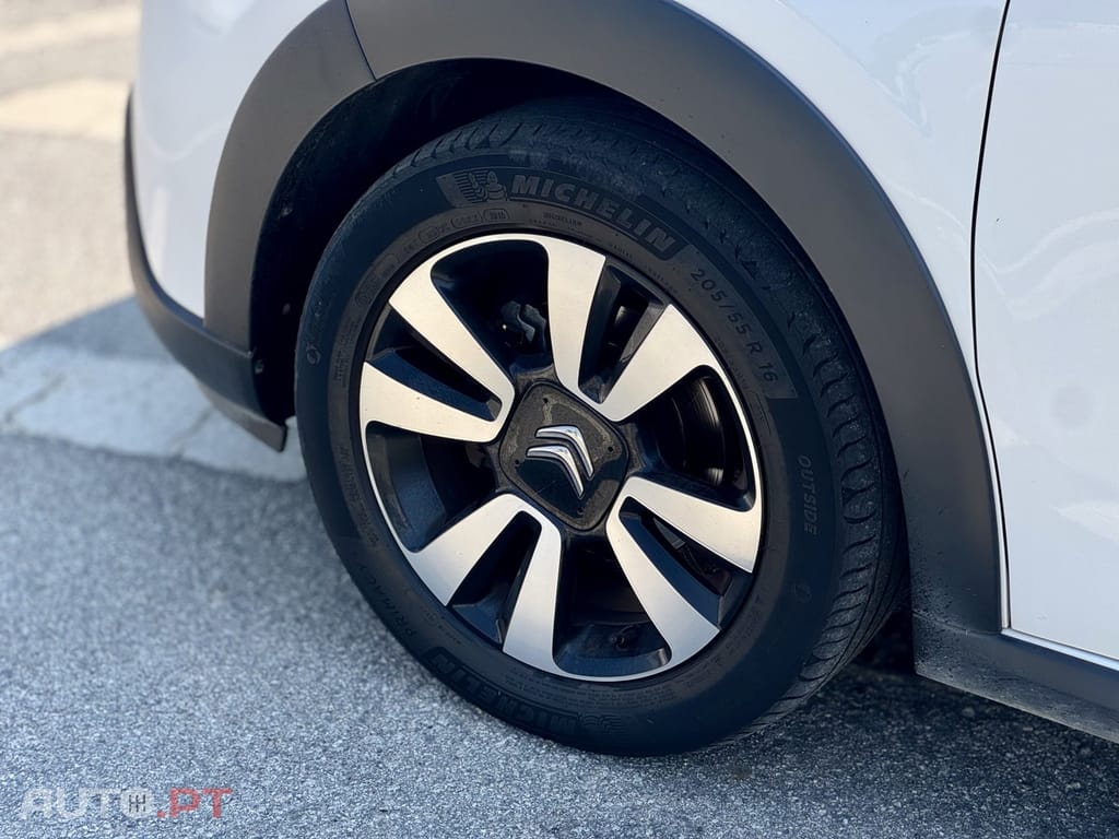 Citroen C3 1.2 PureTech Shine