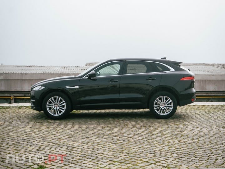 Jaguar F-Pace 2.0 i4D Portfolio Aut.