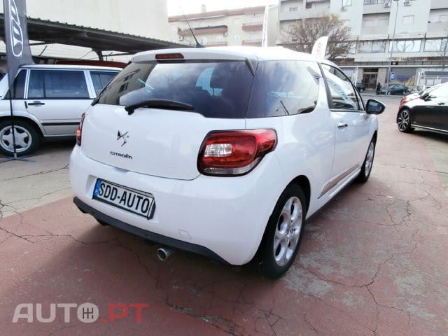 Citroen DS3 1.6 e-HDi So Chic 95g