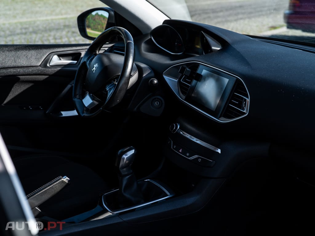 Peugeot 308 SW 1.2
