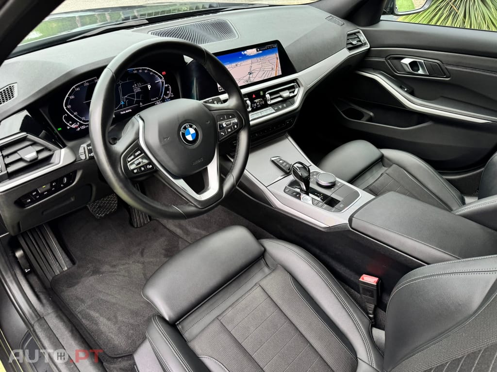 BMW 320 e Touring Auto