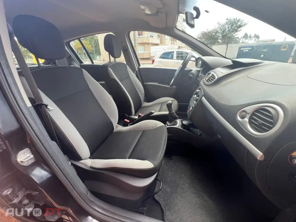 Renault Clio 1.2 16V Dynamique S