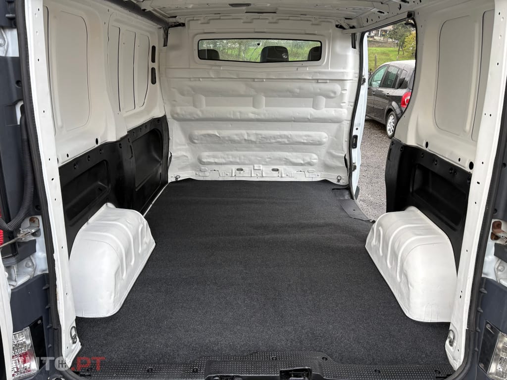 Opel Vivaro 1.9 CDTi L1 H1 2.7T