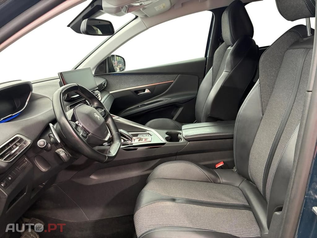 Peugeot 5008 1.2 PureTech Allure Pack EAT8