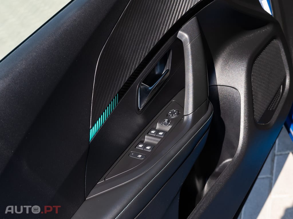 Peugeot 2008 1.2 PureTech Allure Pack