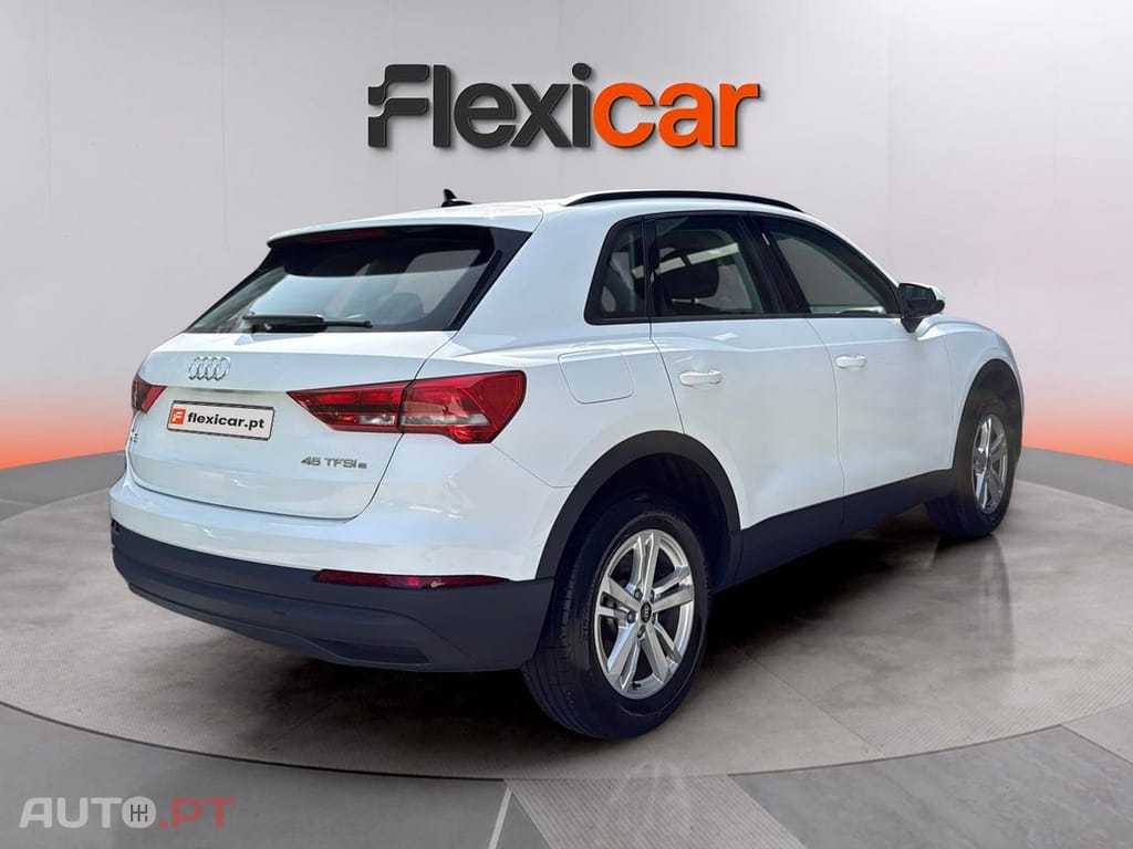 Audi Q3 45 TFSIe S tronic