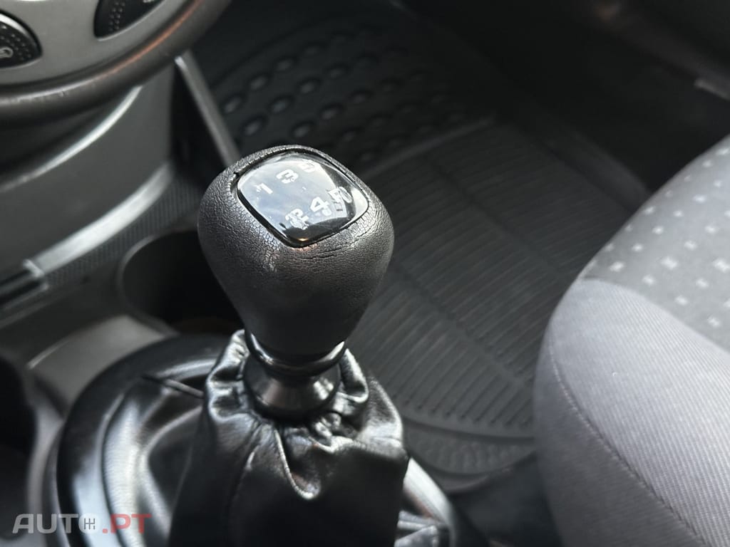 Ford Focus 1.8 TDdi Ghia