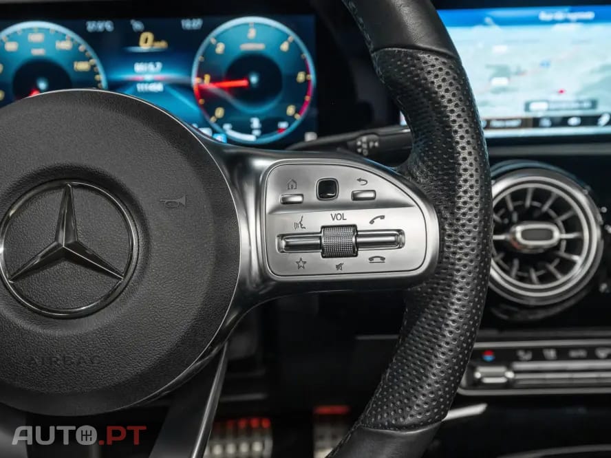 Mercedes-Benz A 180 d 7G-DCT AMG Line