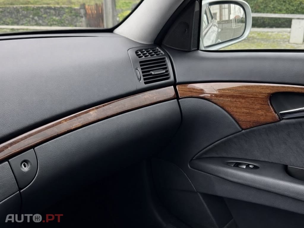 Mercedes-Benz E 220 CDi Avantgarde
