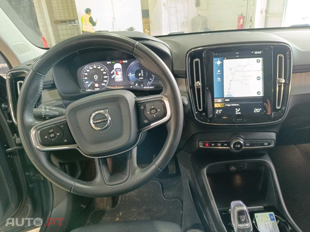 Volvo XC40 1.5 T5 PHEV Plus Bright