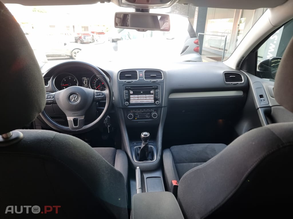 Volkswagen Golf 1.6 TDi Confortline
