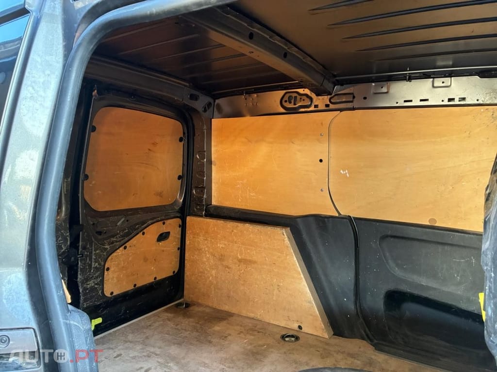 Peugeot Partner 1.6 BlueHDi Standard Asphalt