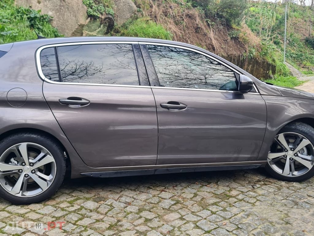 Peugeot 308 1.6 BlueHDi Allure J17