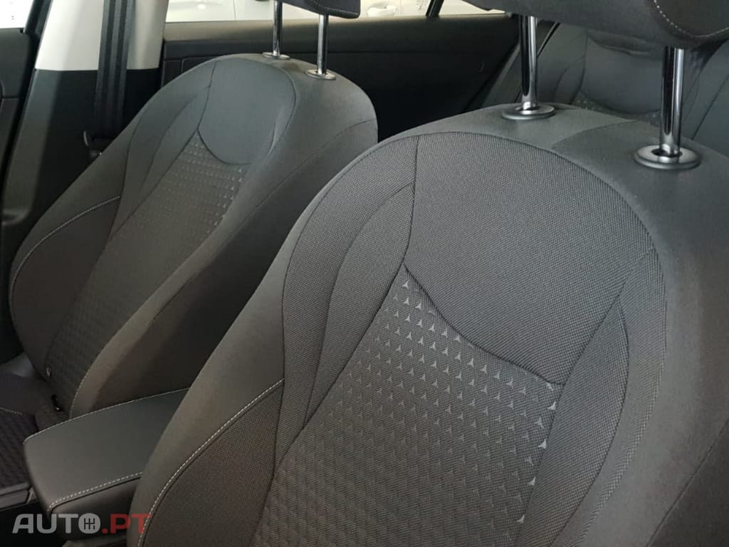 Volkswagen T-Roc 1.5 eTSI Life DSG