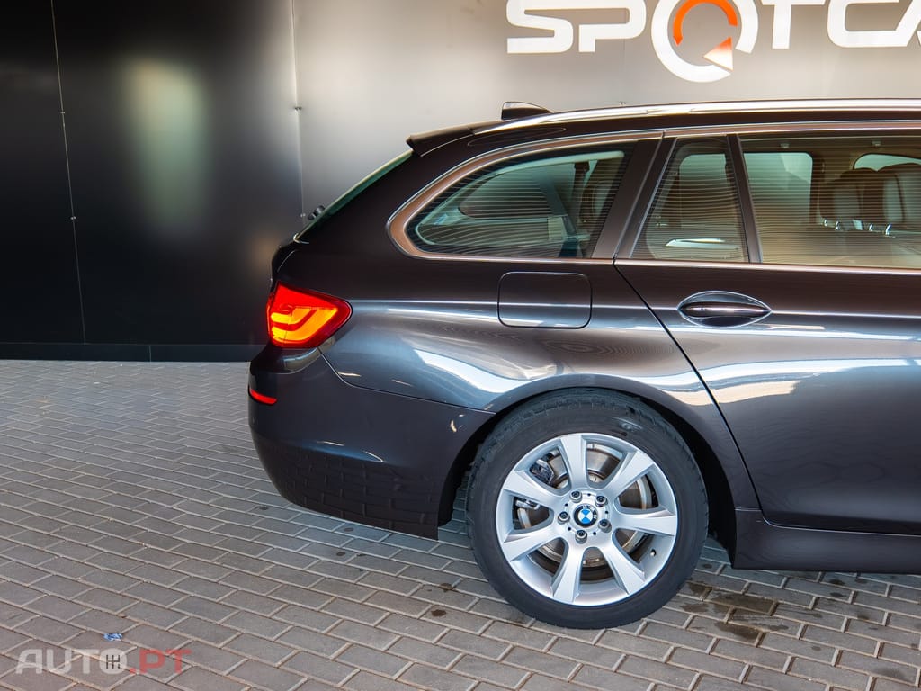 BMW 520 d Exclusive Auto 129g