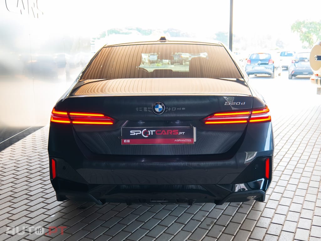 BMW 520 d Pack Desportivo M