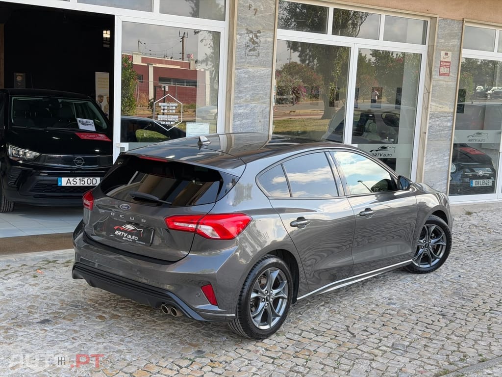 Ford Focus 1.0 EcoBoost ST-Line