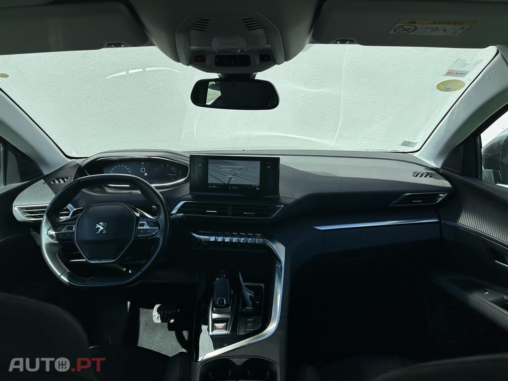 Peugeot 3008 1.5 BlueHDi Active Pack EAT8