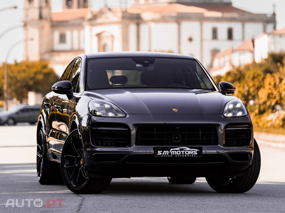 Porsche Cayenne E-Hybrid Platinum Edition