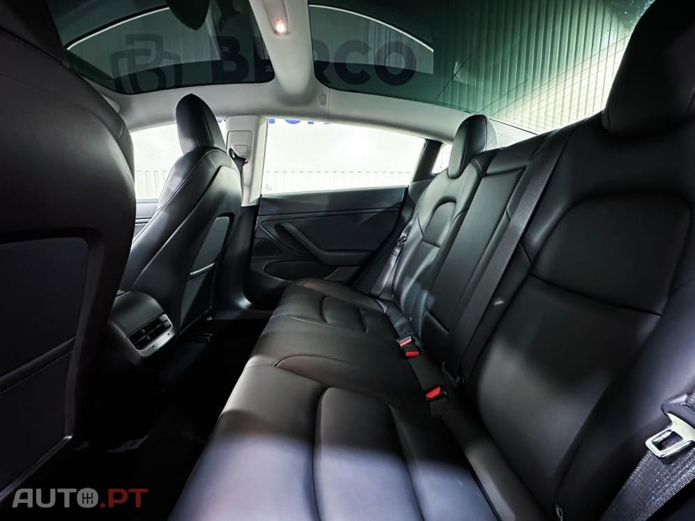 Tesla Model 3 Long-Range Dual Motor AWD