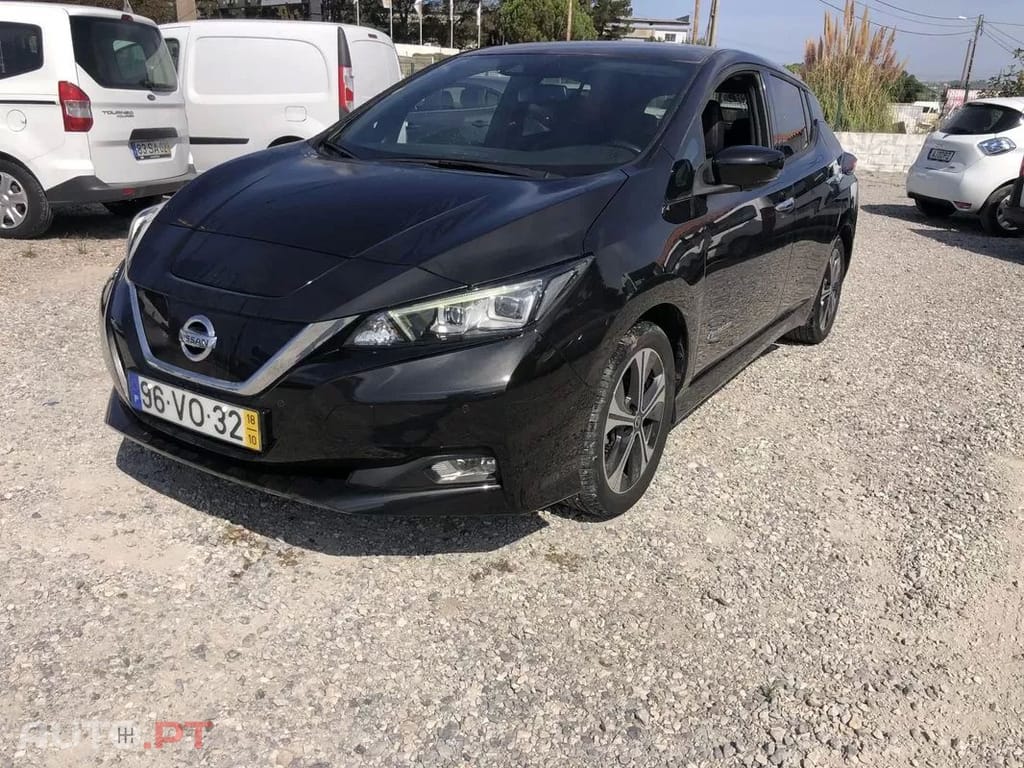 Nissan Leaf Tekna Two Tone+ProPilot Park