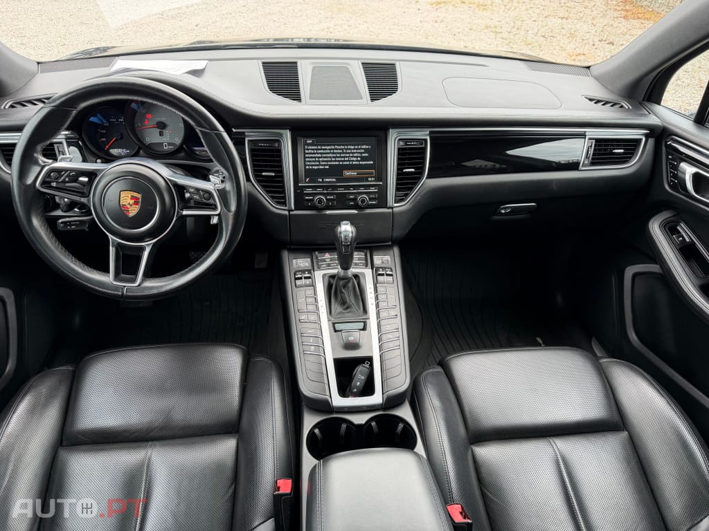 Porsche Macan S